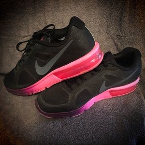 Nike Air Max Sequent